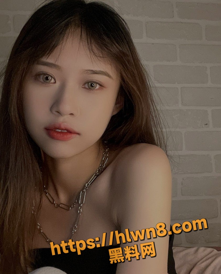 843X1045