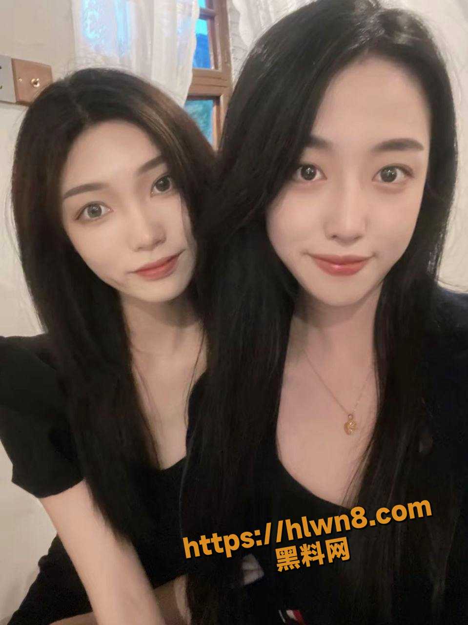 959X1280