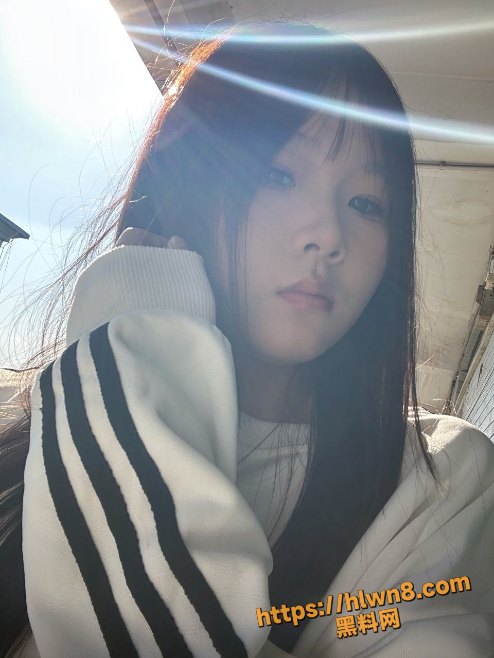 960X1280