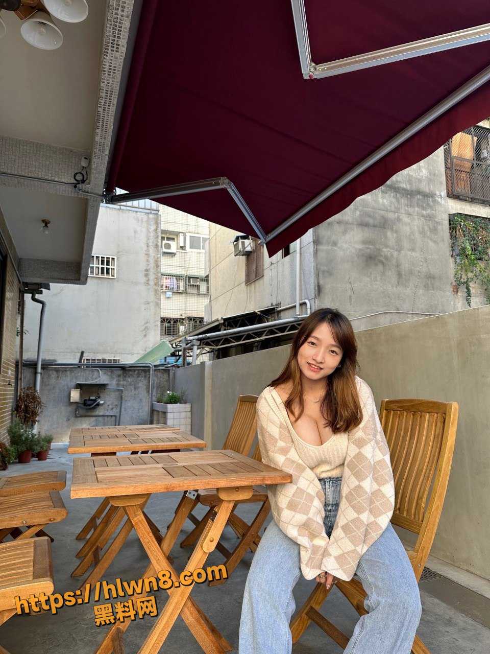 960X1280
