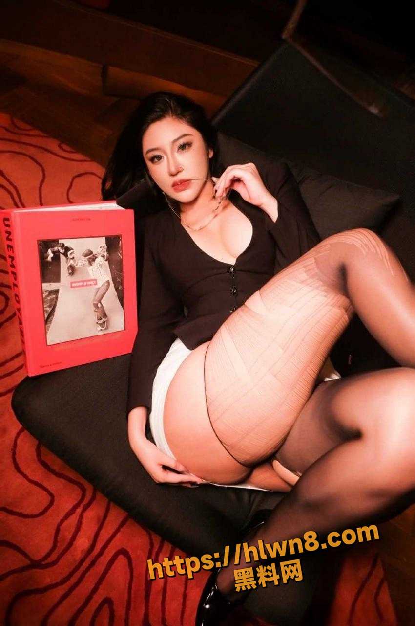 850X1280