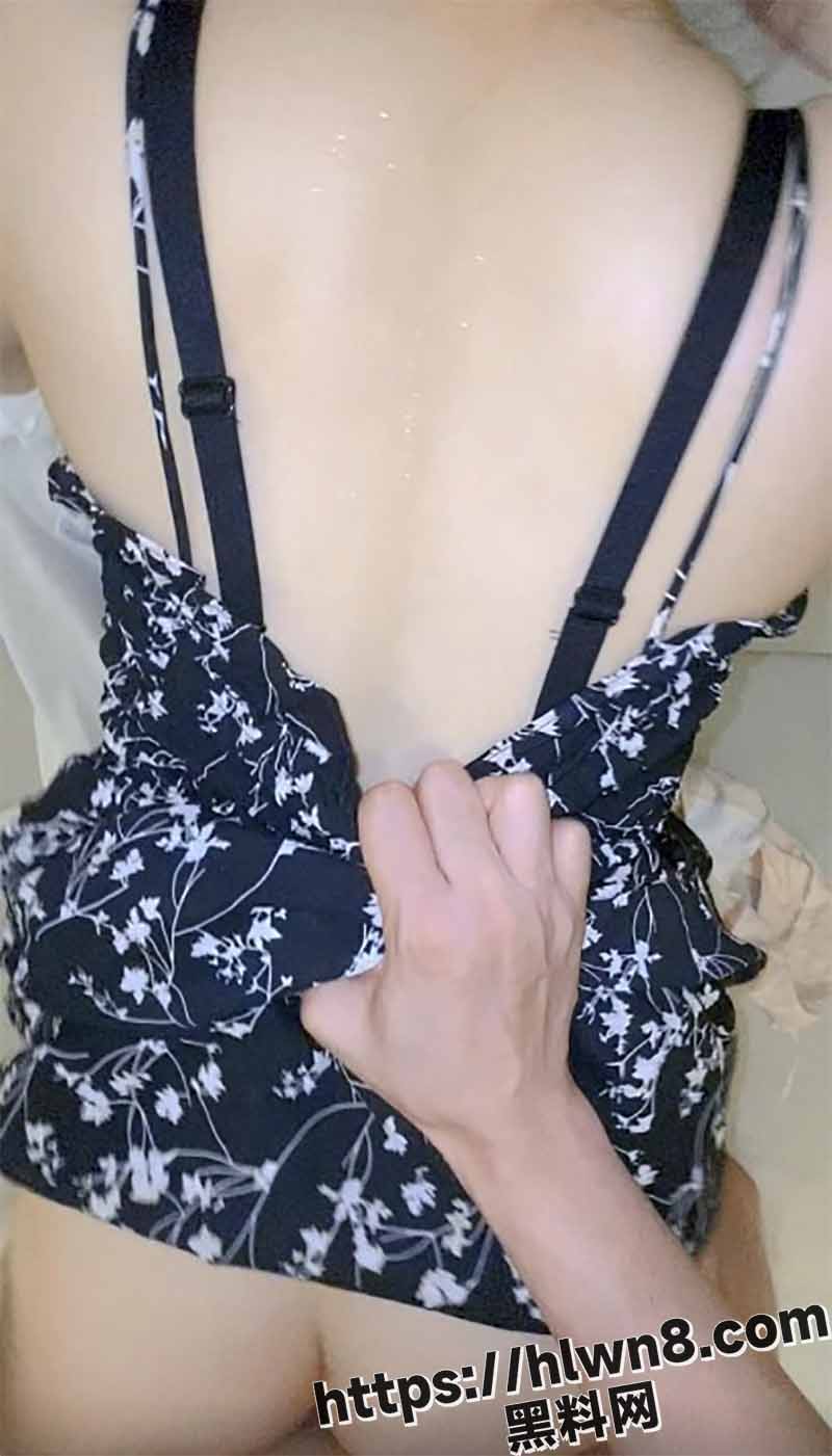 800X1401