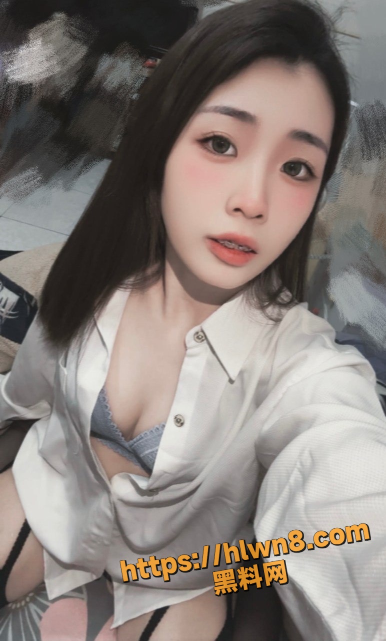 772X1280