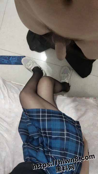 405X720