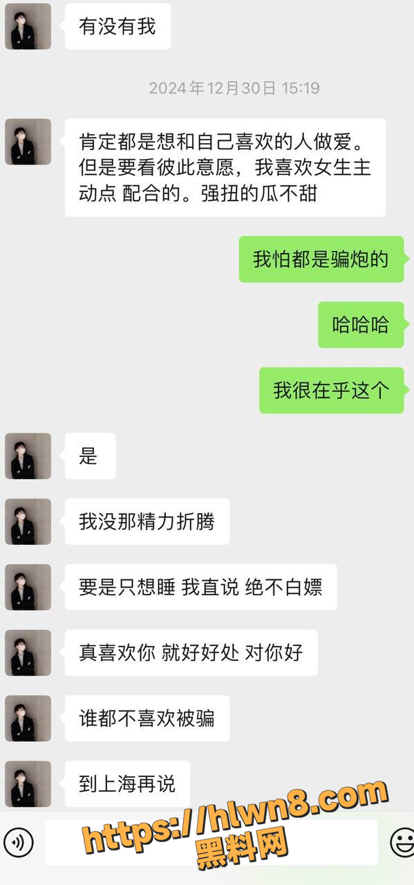 599X1280