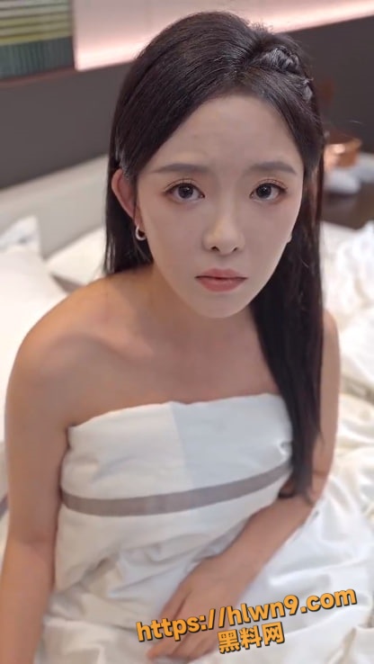 416X738