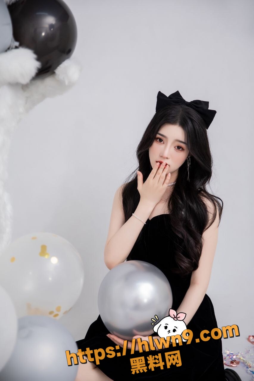 853X1280