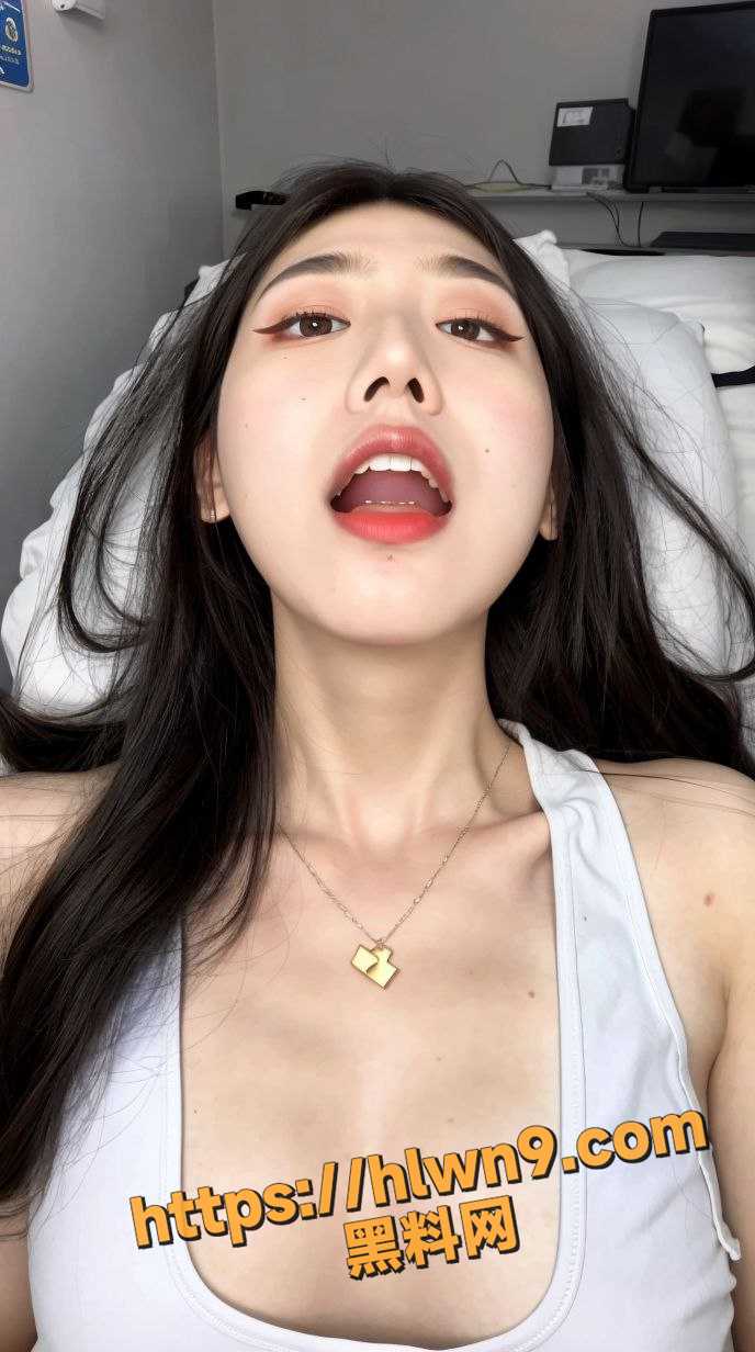 688X1232
