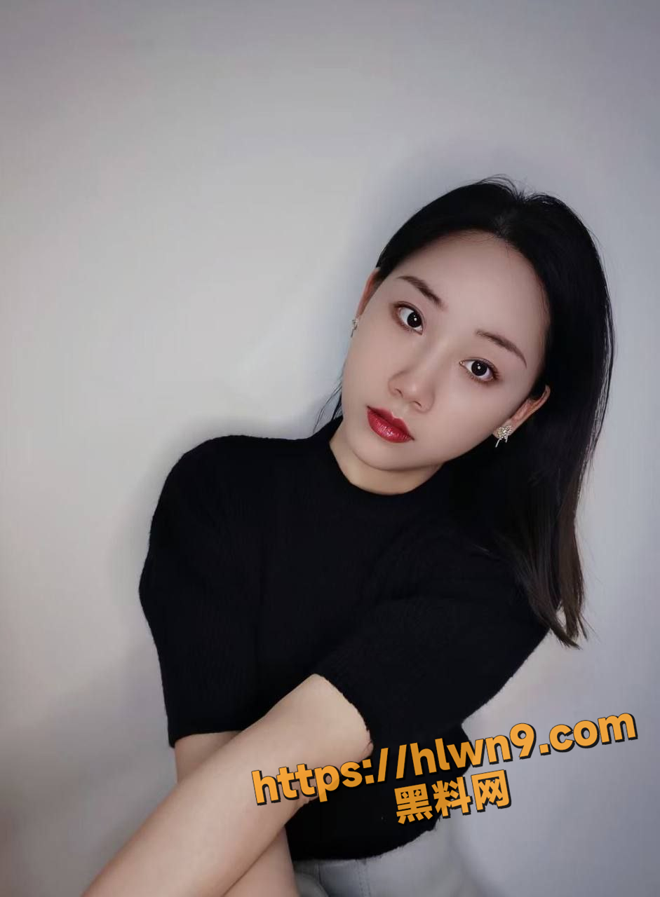 941X1280