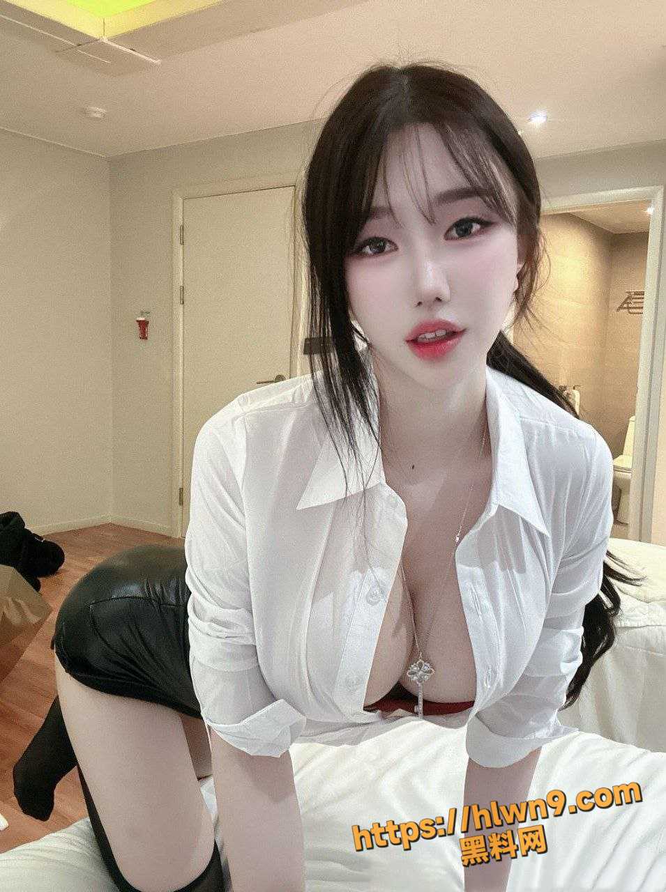 955X1280