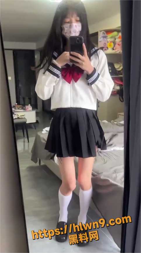 483X867