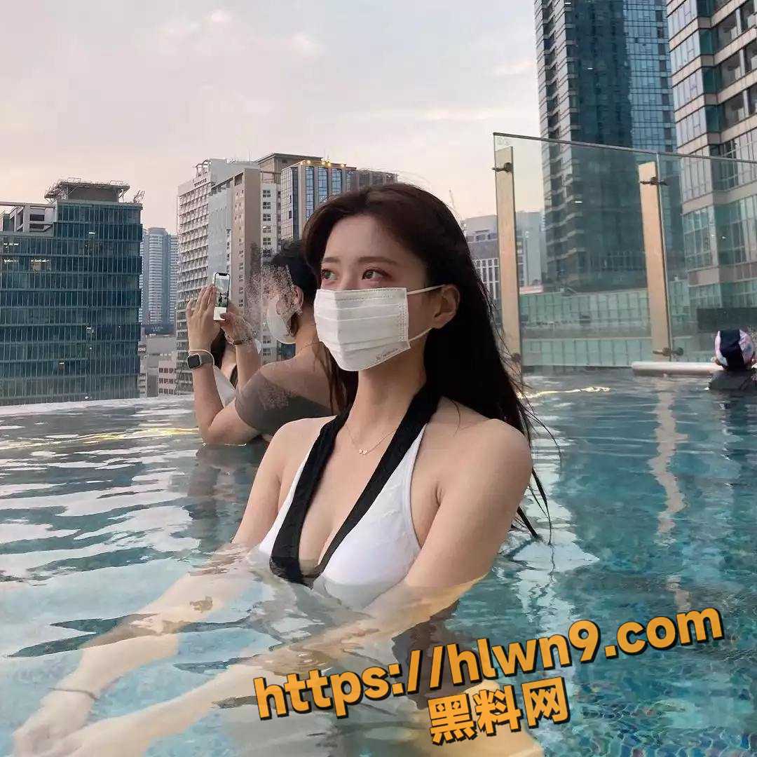 1080X1080