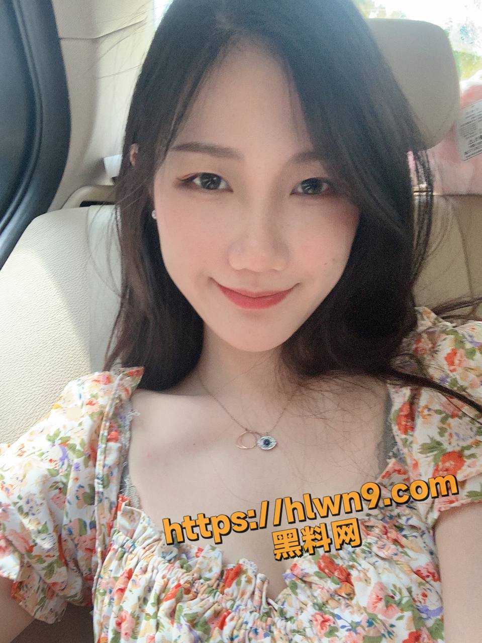 959X1280