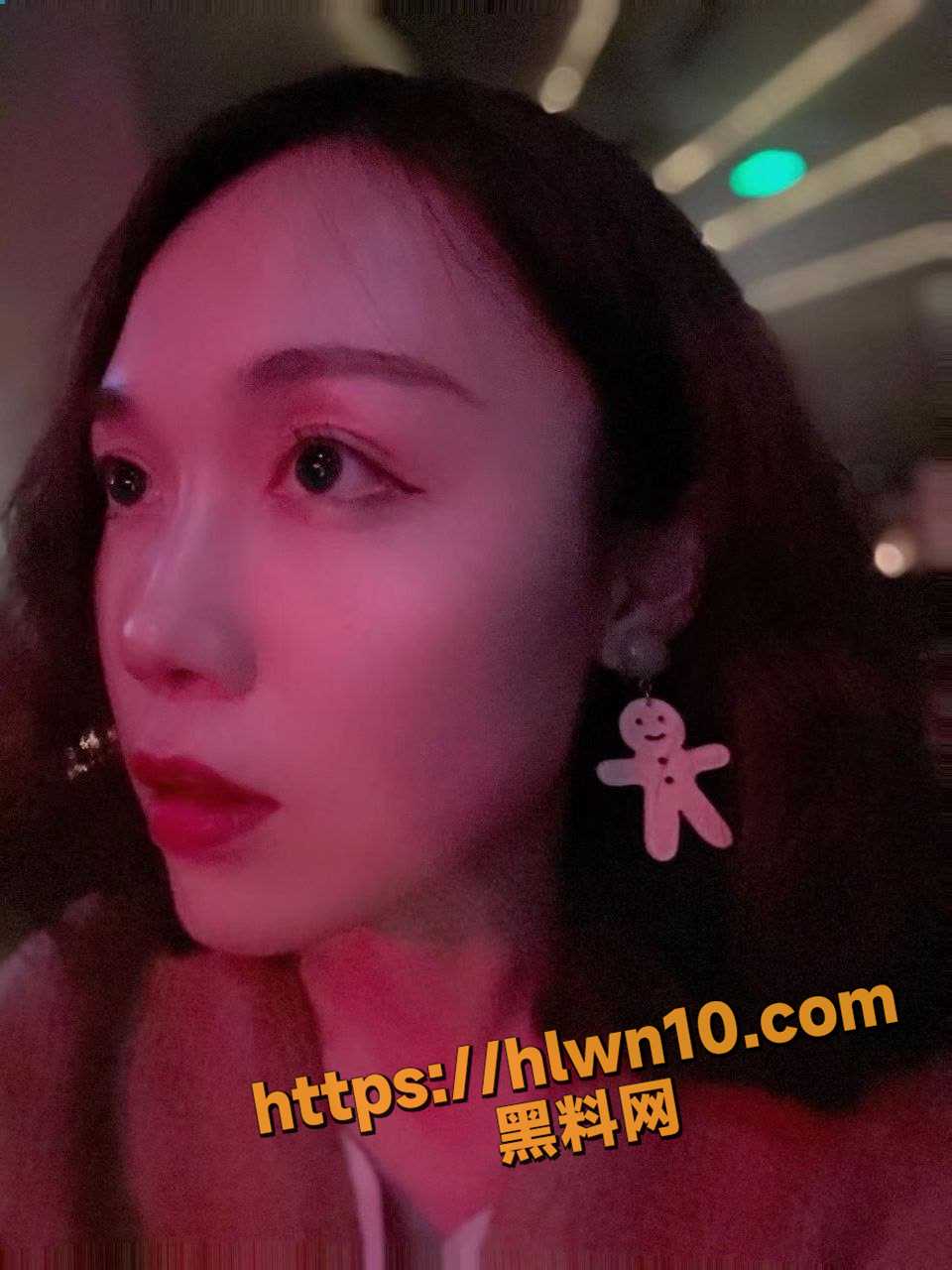 960X1280