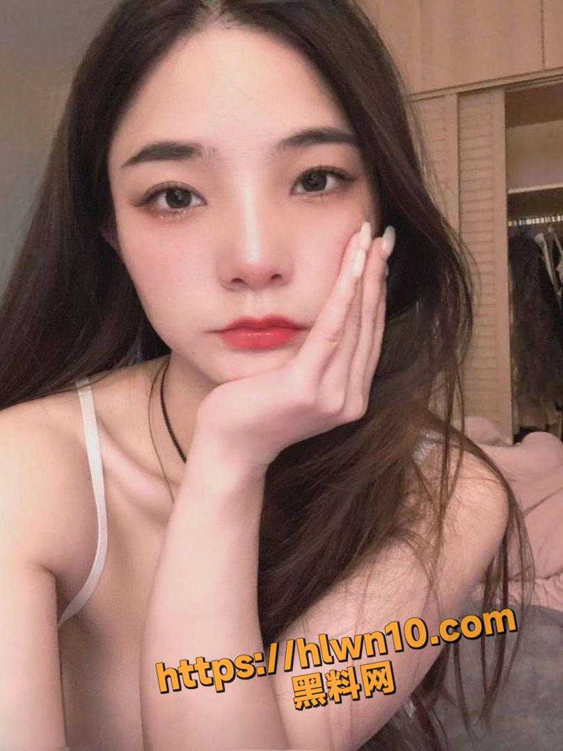 809X1080
