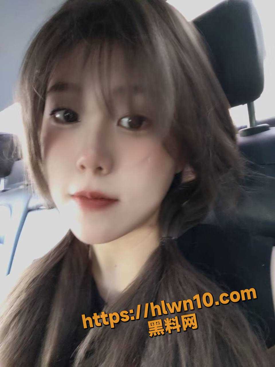 960X1280