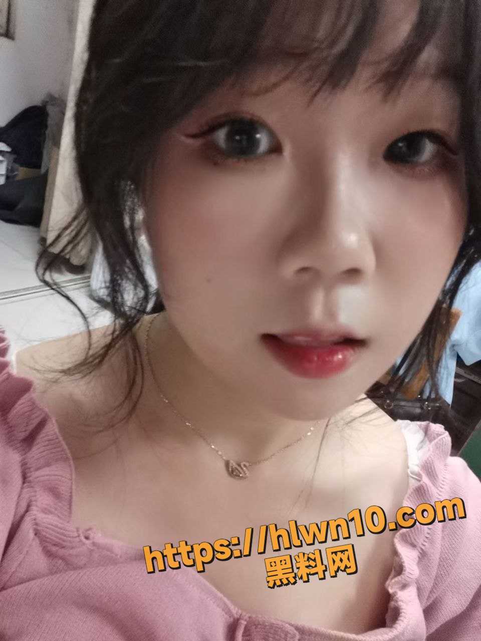 960X1280
