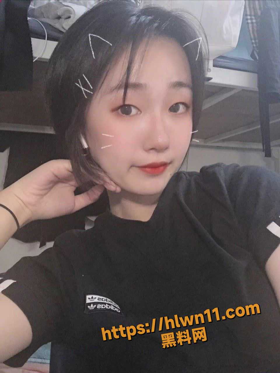 960X1280
