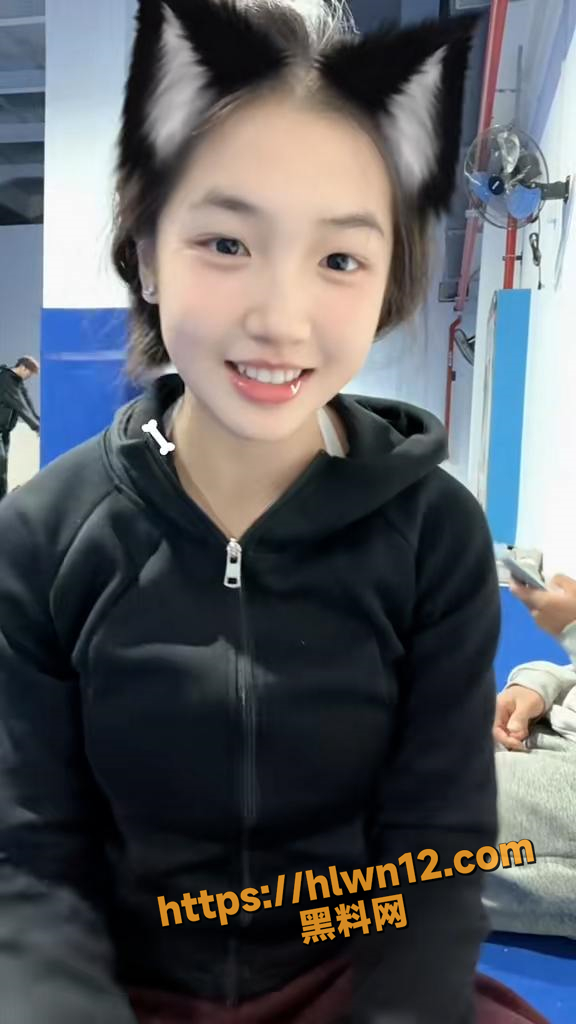 576X1024