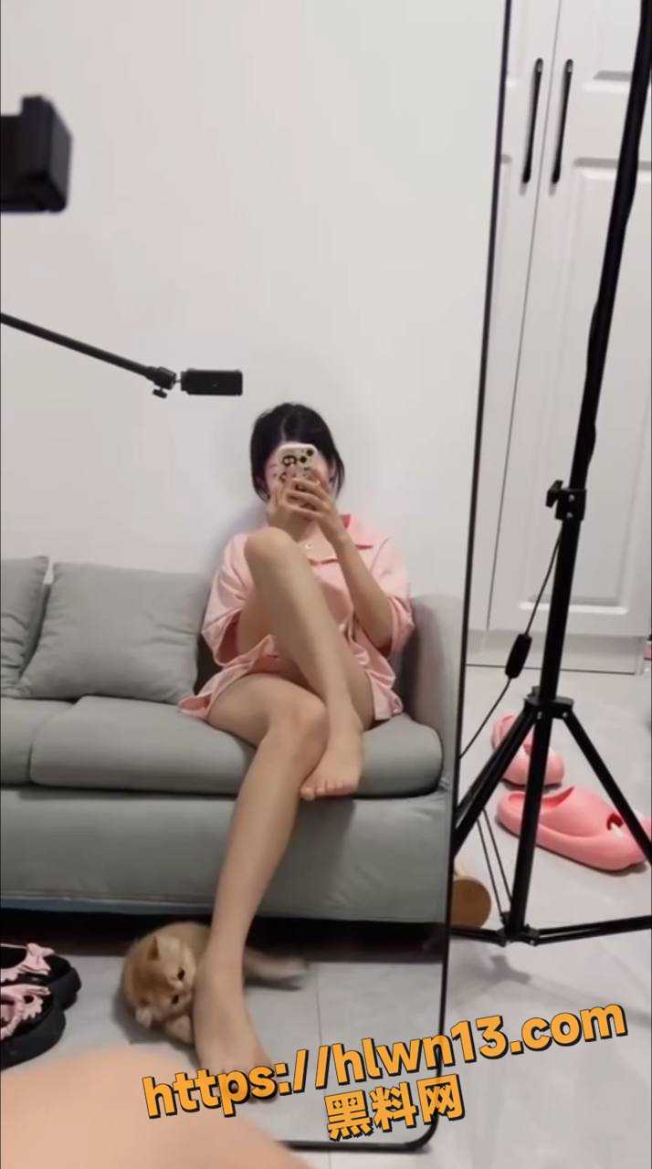 714X1280