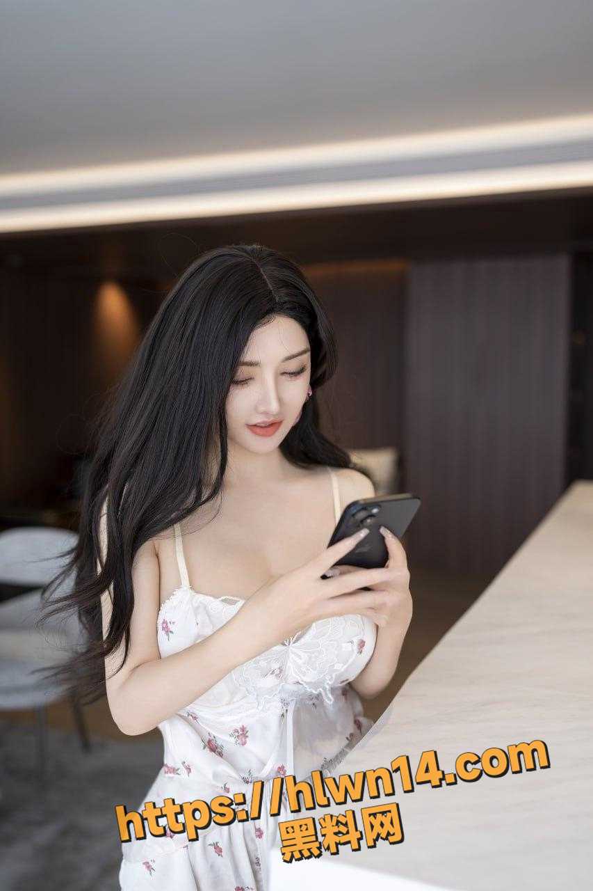 853X1280