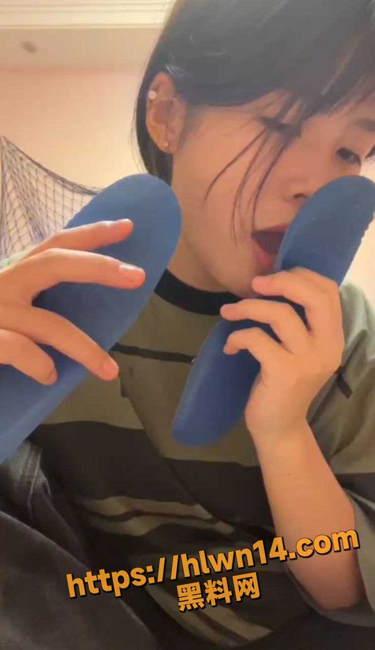 738X1280