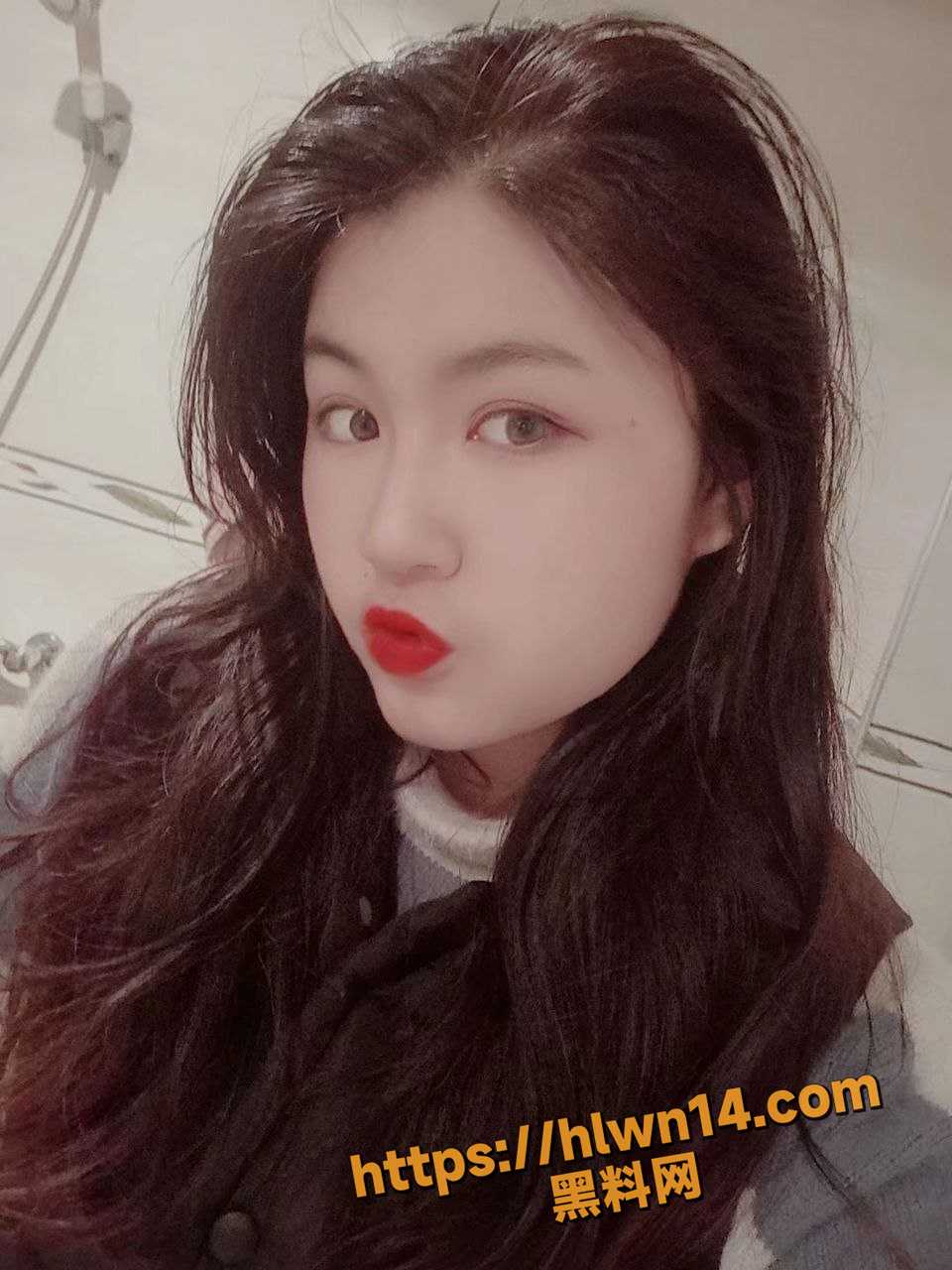 960X1280