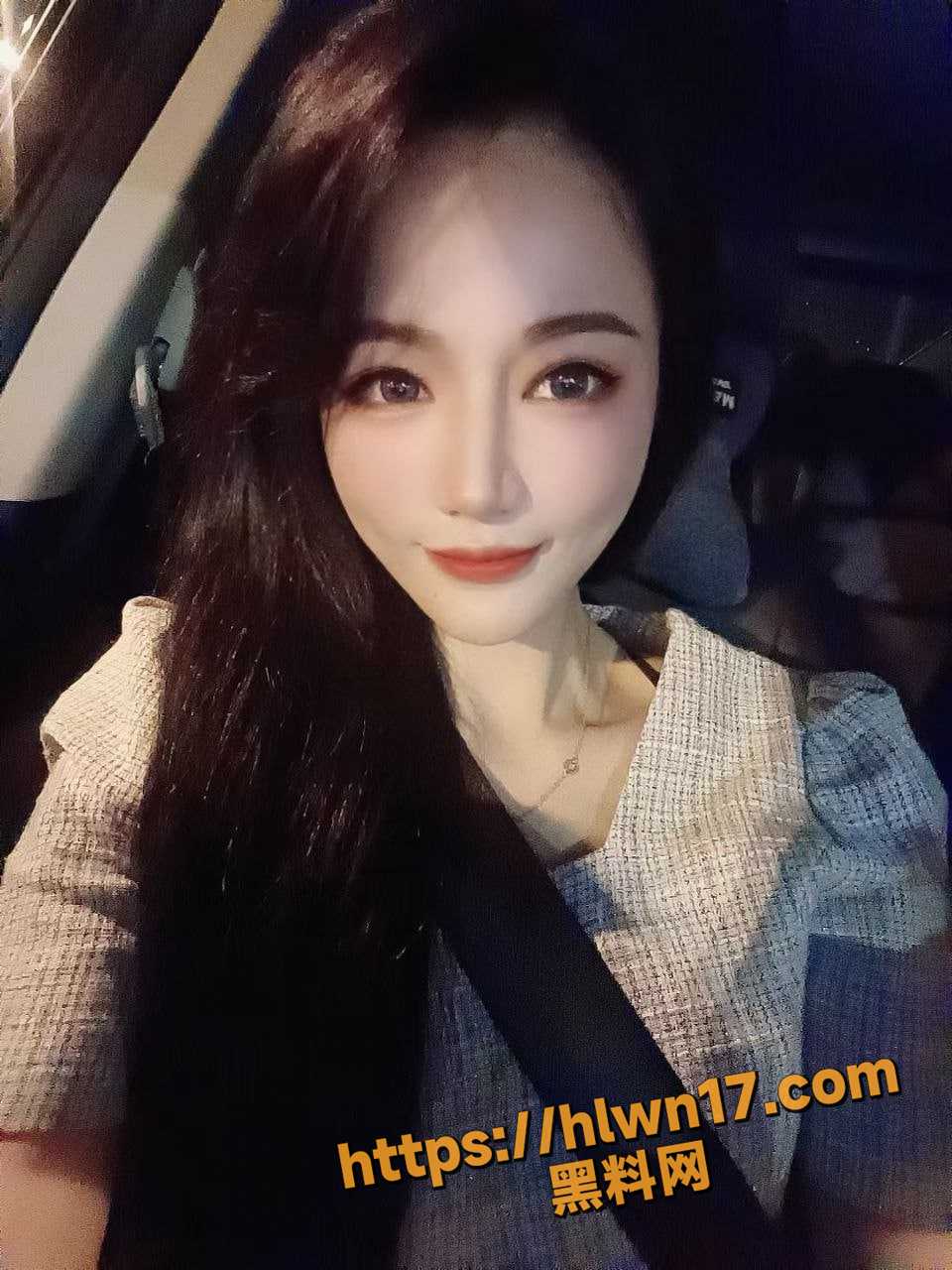 960X1280