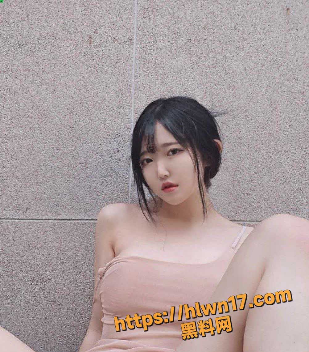 1002X1139