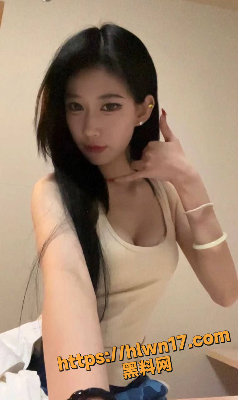 763X1280