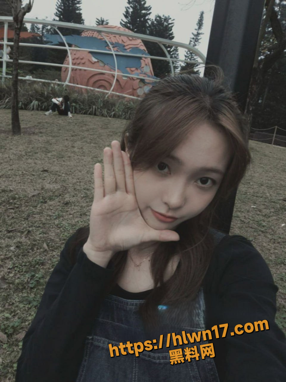 960X1280