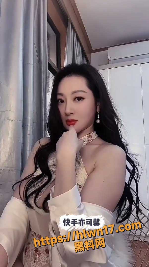 602X1073