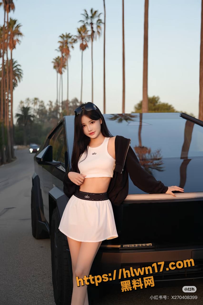 853X1280