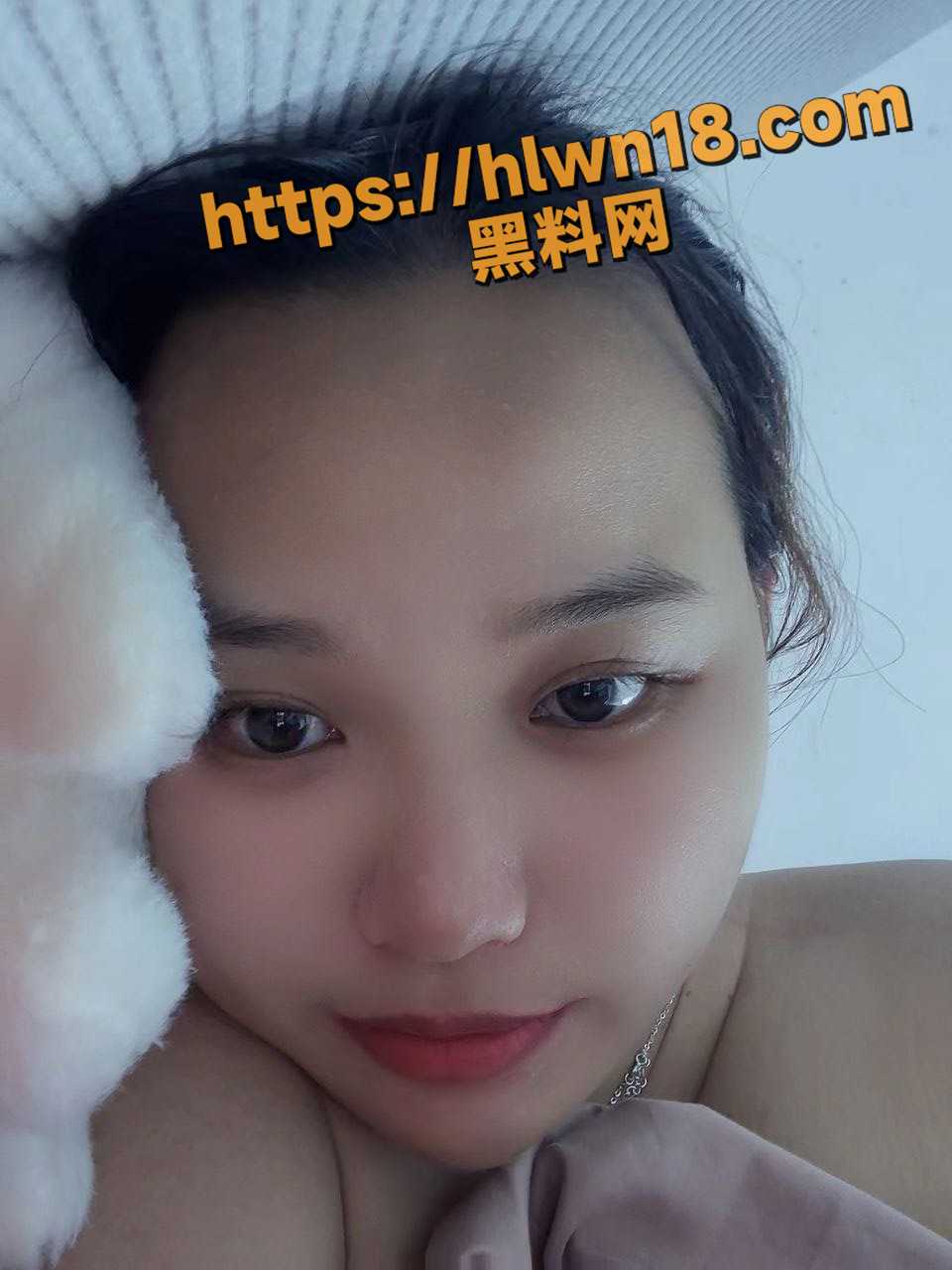 960X1280
