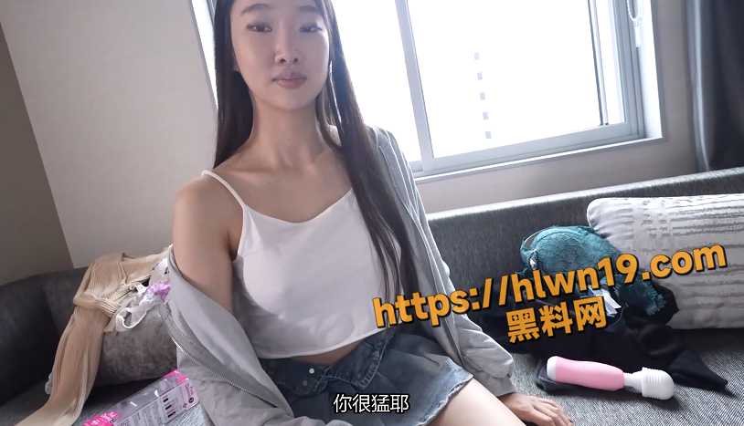 814X467