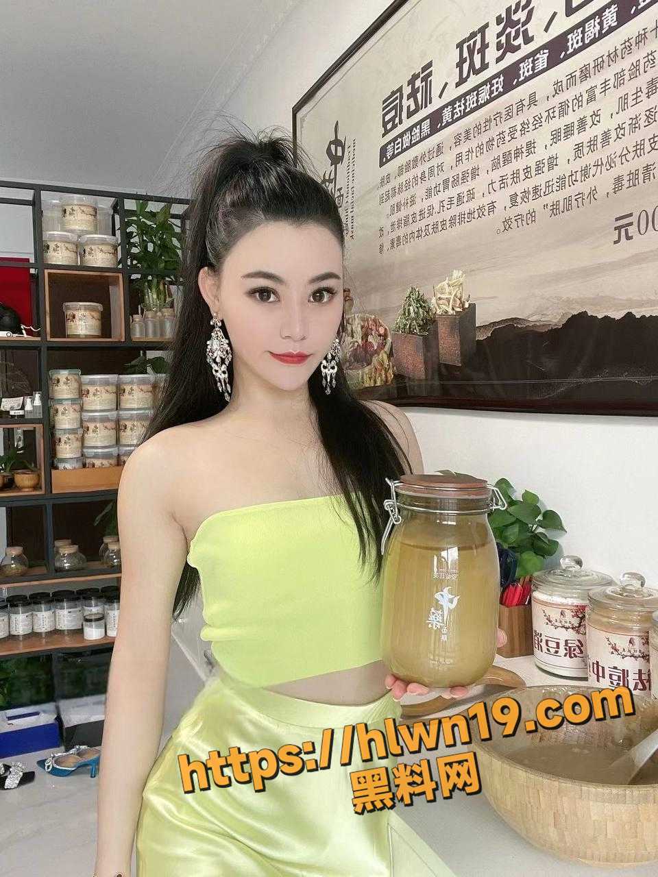 960X1280
