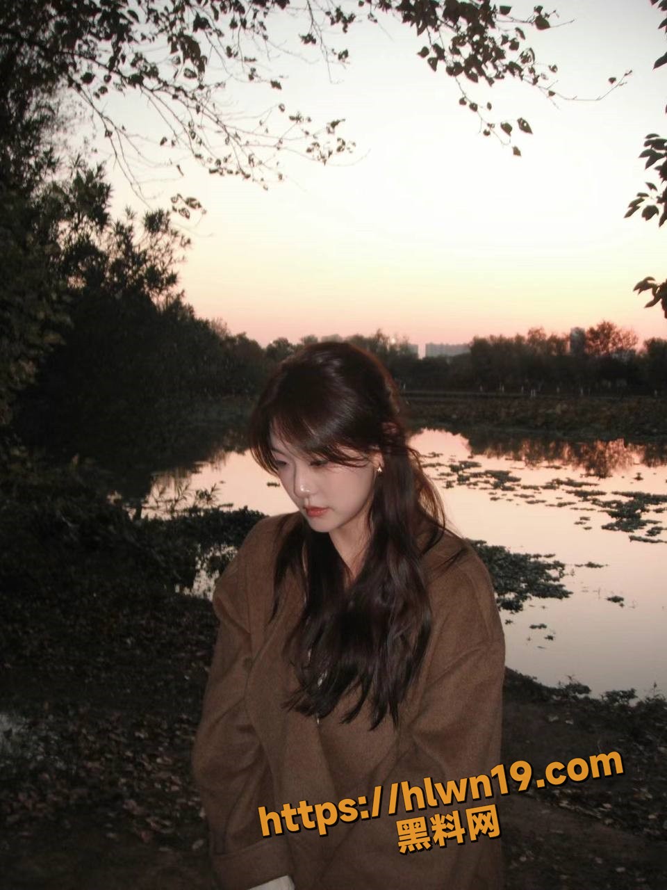 960X1280