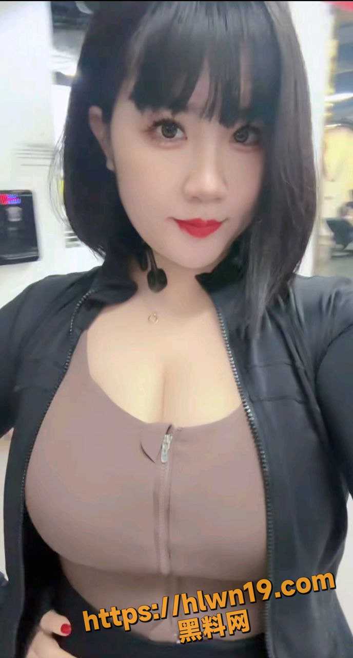 688X1280