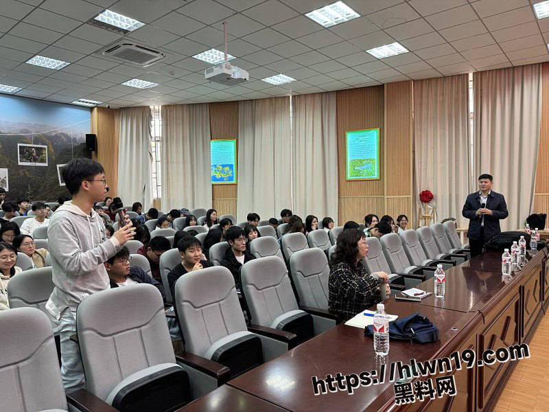 800X600