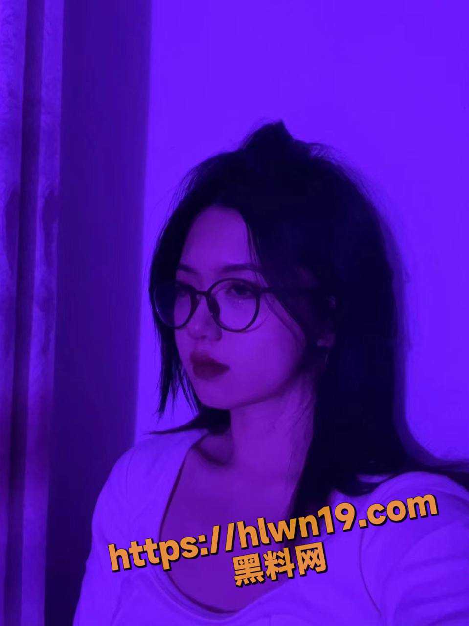 959X1280