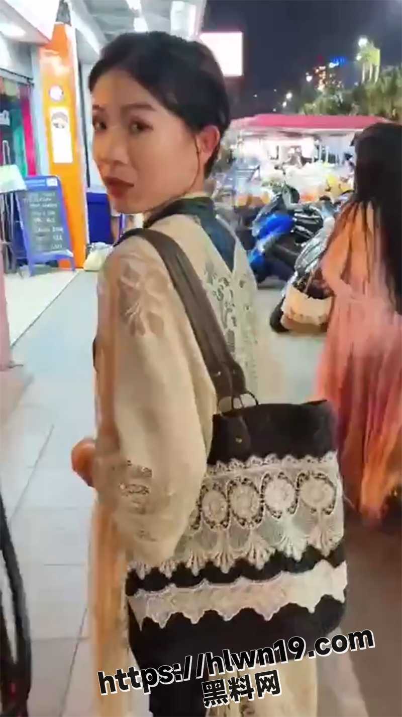 800X1425