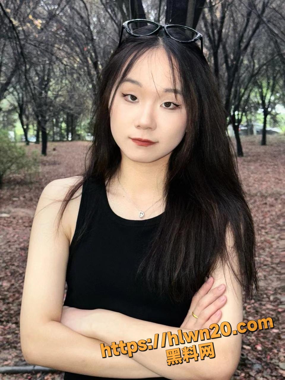 960X1280