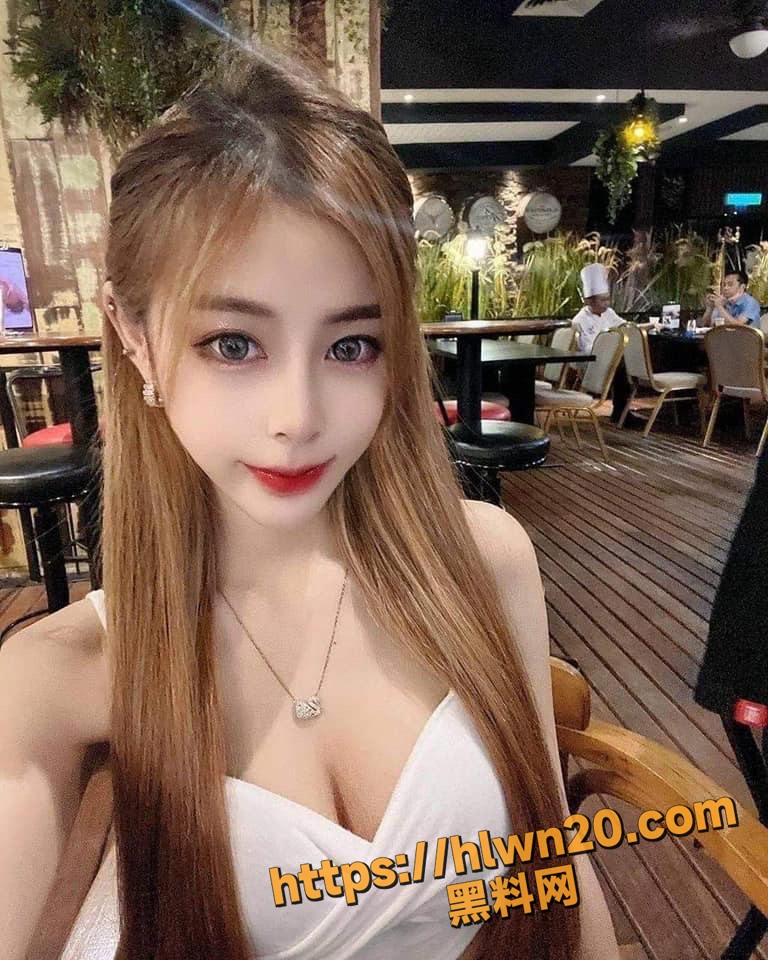 768X960
