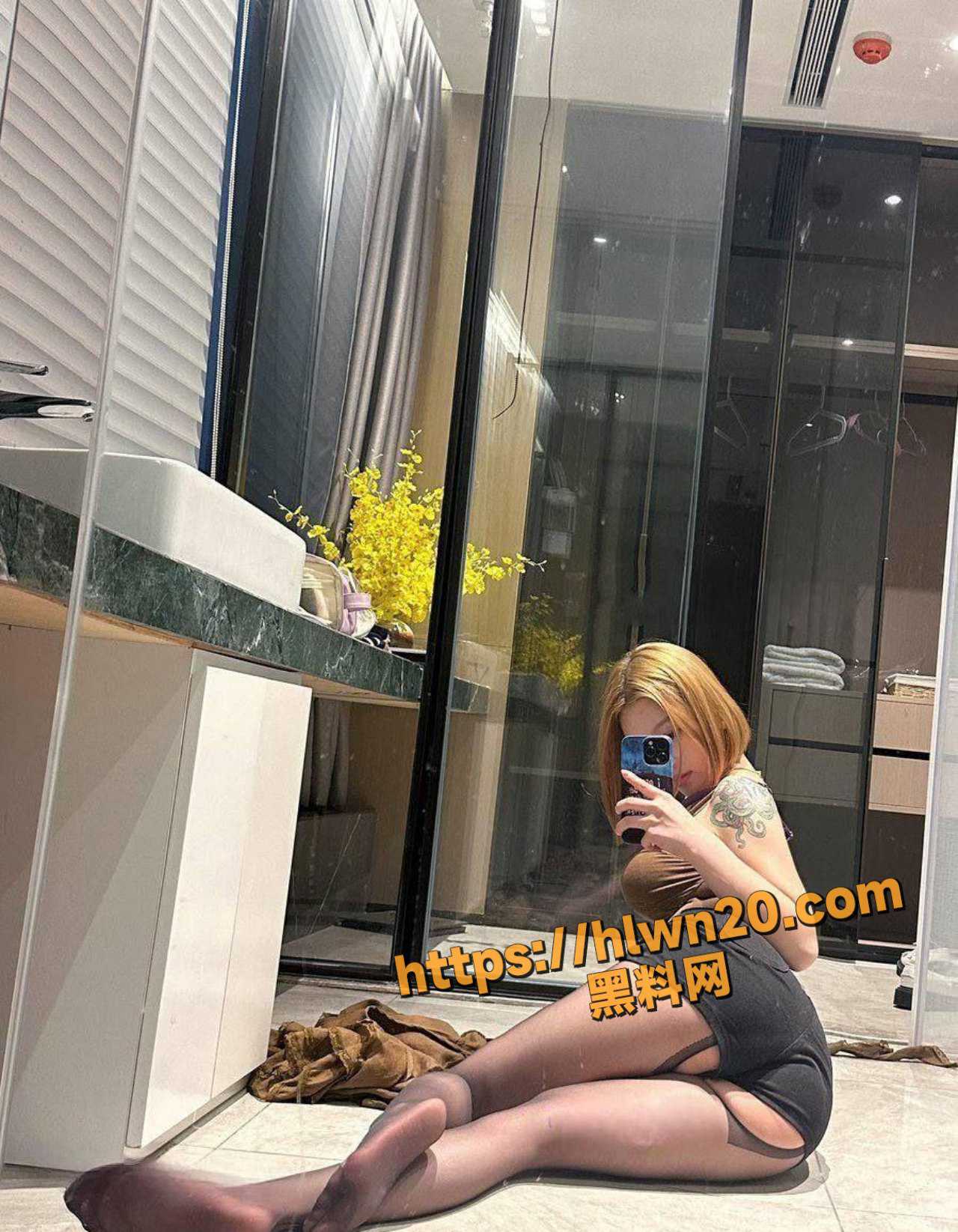 1280X1645
