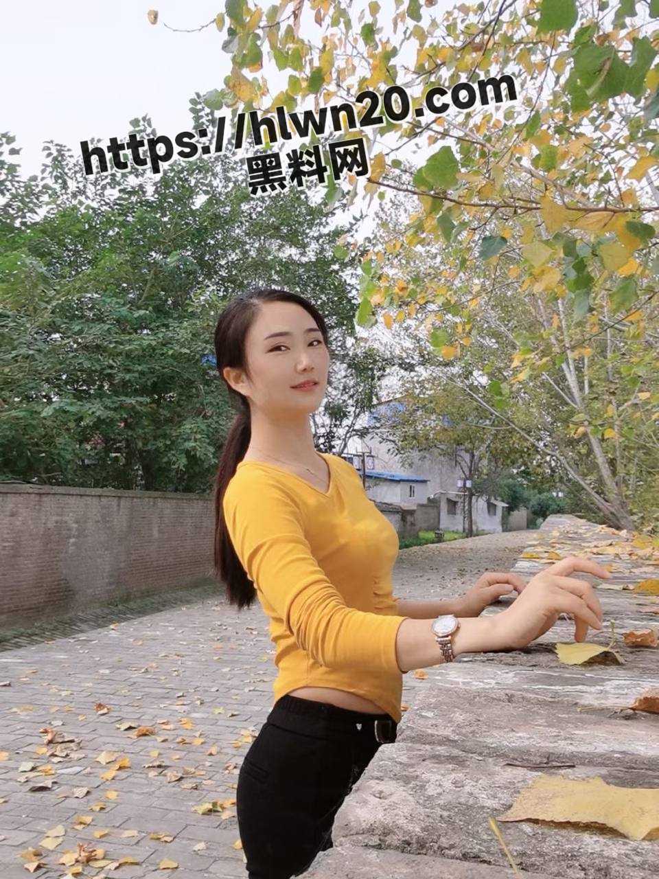 960X1280