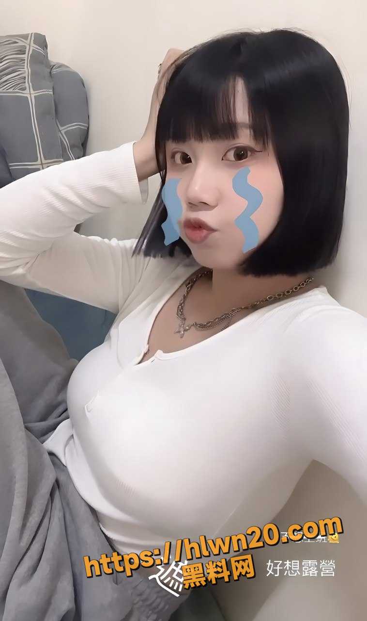 758X1280