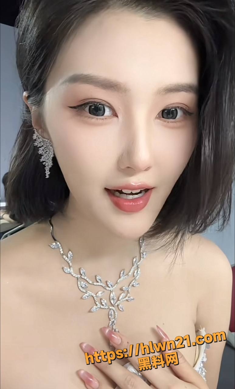 773X1280