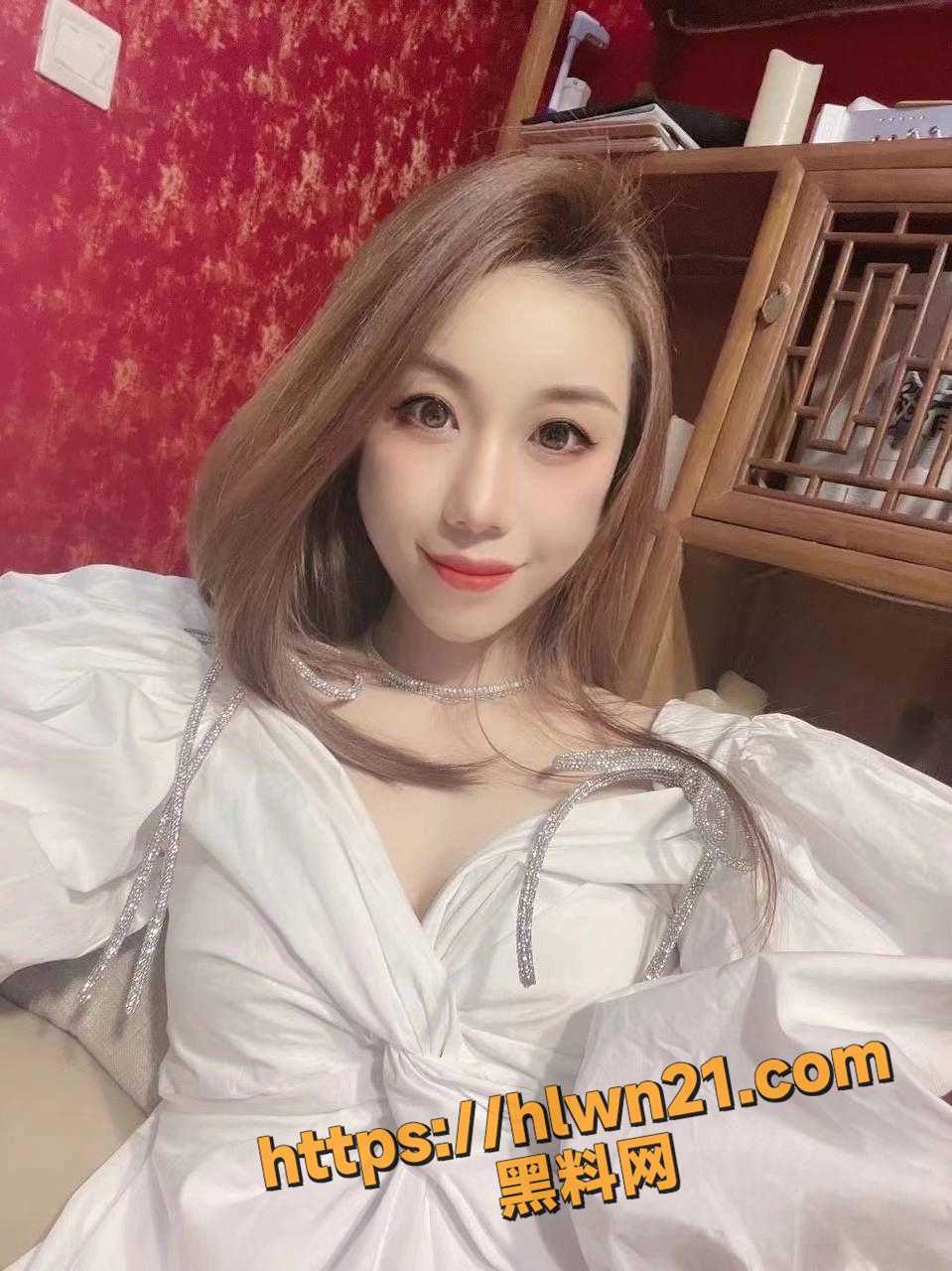 959X1280