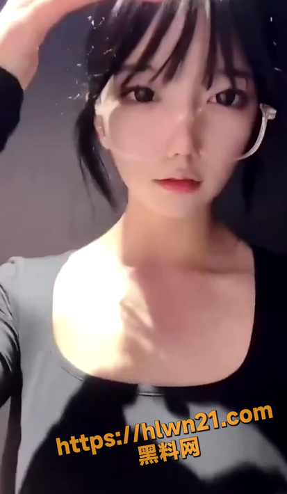 413X710