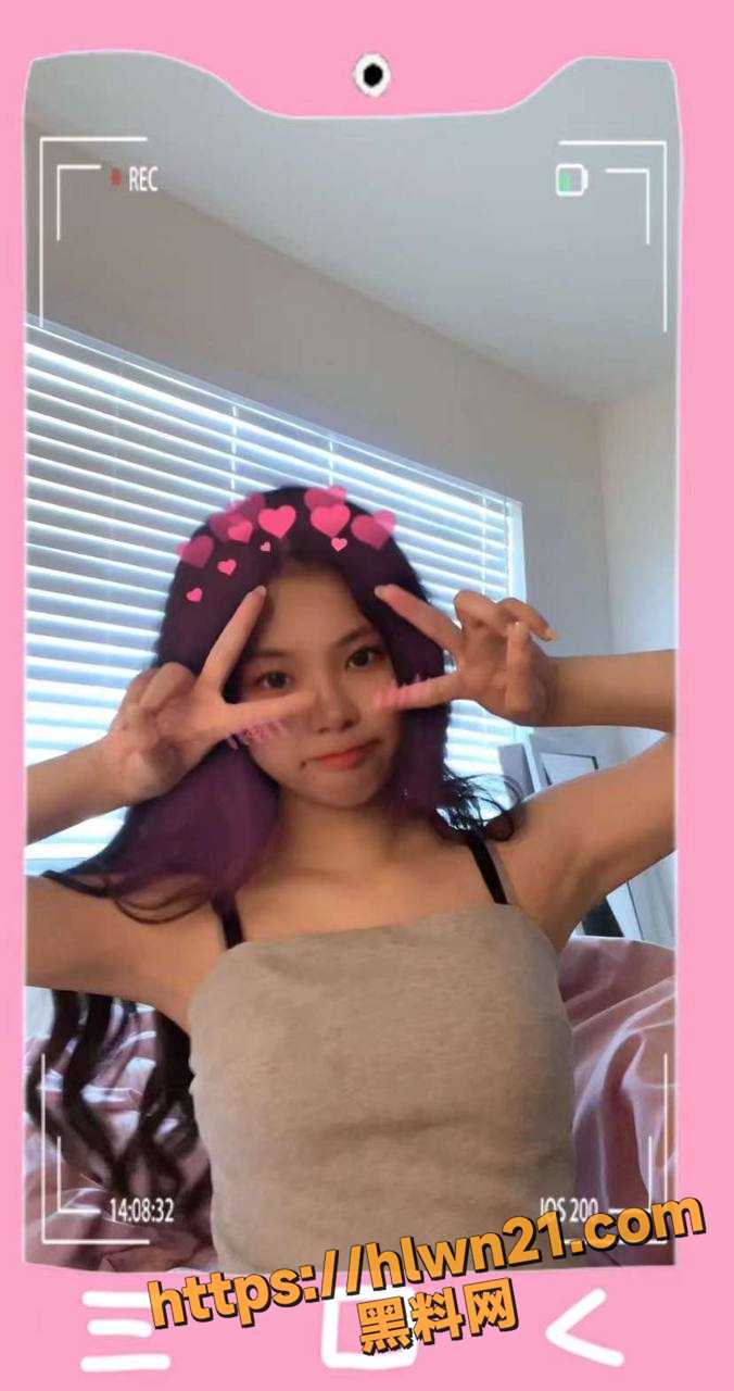 676X1280